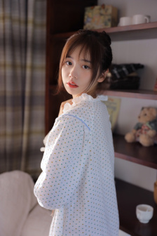 温碧霞惊变